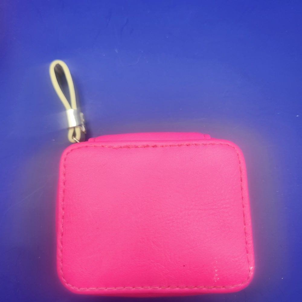 SOLD.3 Piece Pink & Gold Pouch Set.SOLD - Picture 9 of 16